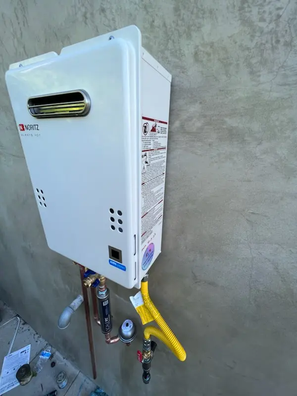 Tankless water heater installation for Hewitt Area homes